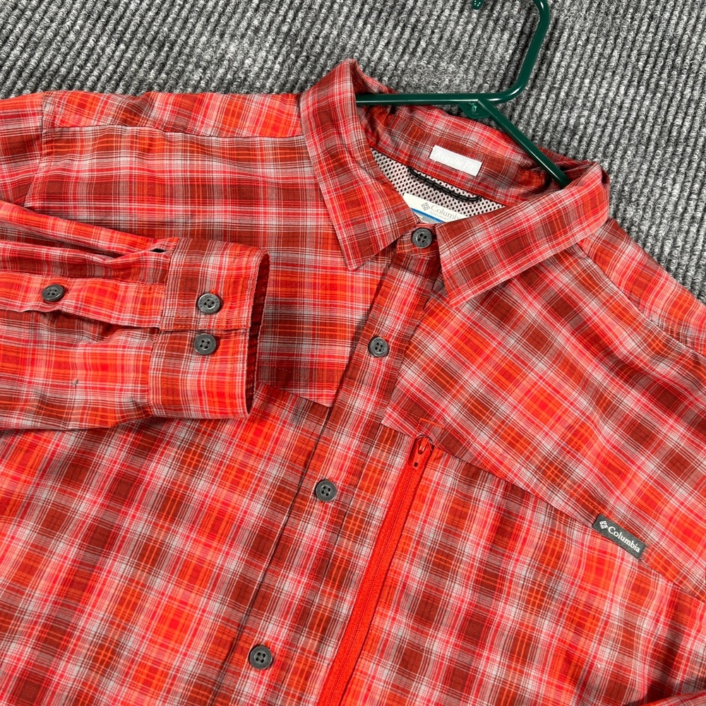 Columbia Sportswear Shirt Mens XL Red Plaid Long Sleeve Regular Fit Button Up